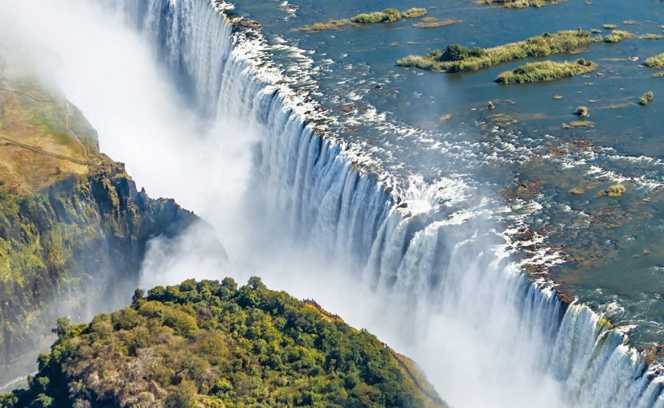 destination-victoria-falls-zimbabwe