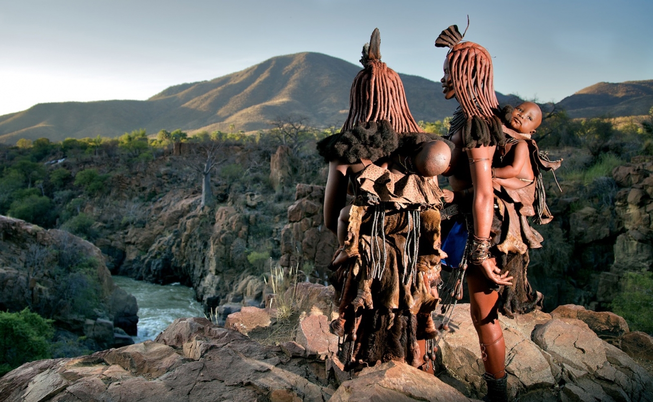 himba-women-namibia-alegra-ally-3