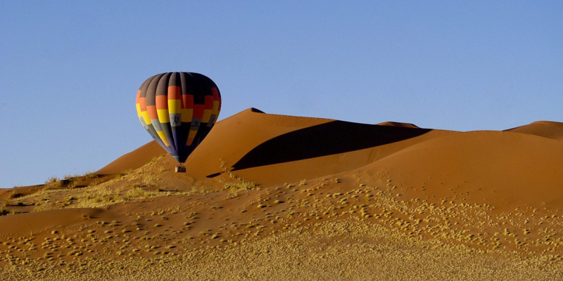 namibia_sossusvlei_namibskyballoonsafaris_balloonindunes8